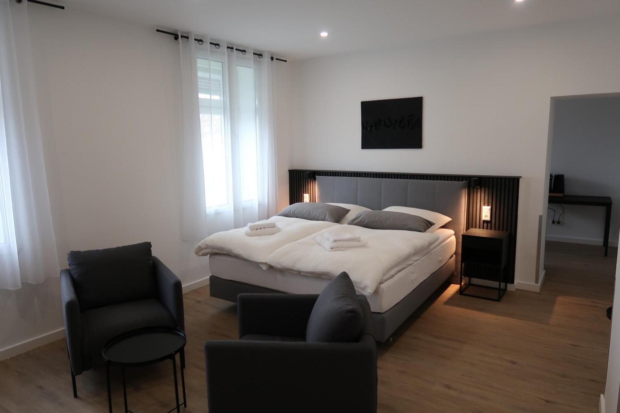 Toka Rooms - An Der Regiobahn Метманн Экстерьер фото
